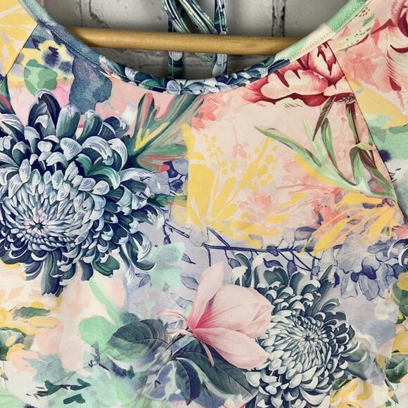 Phax Paddle Suit in a floral print top & solid bottom. Medium coverage. NWT - Picture 5 of 8